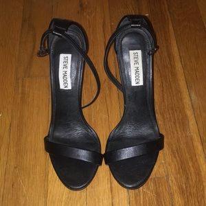 Black Steve Madden Stecy heel